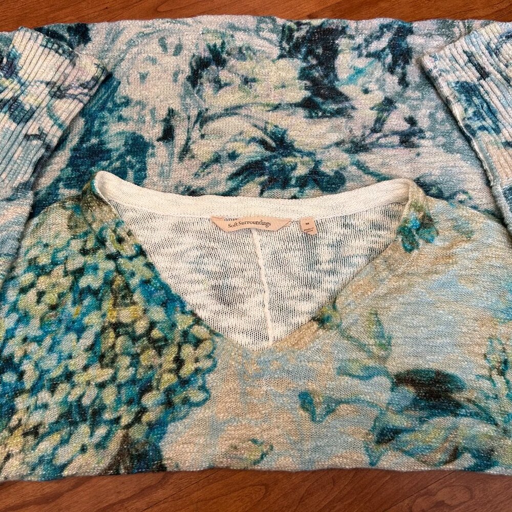 Aqua and green pastels 100% cotton shirt - Picture 11 of 11